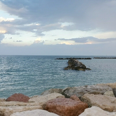 Place de la liberté, Pesaro, Italie